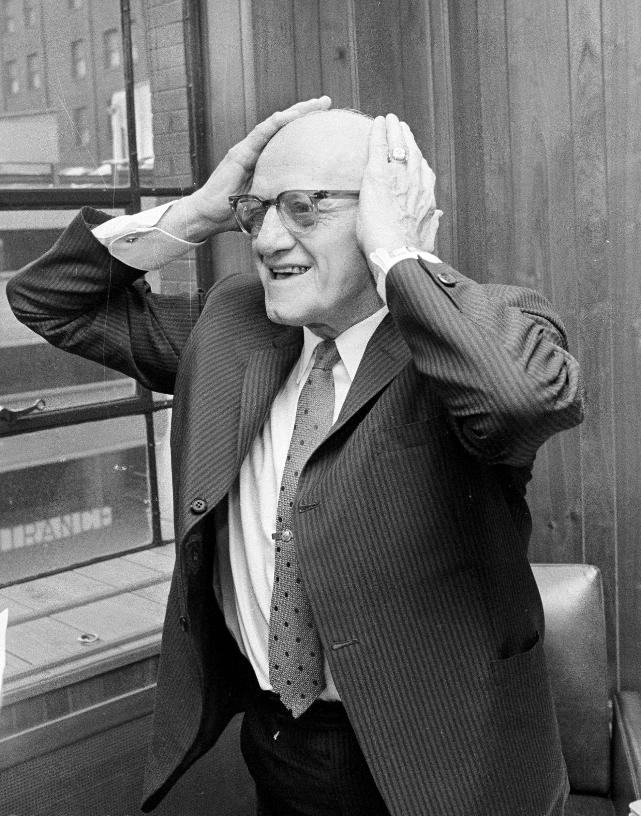 1968: George Halas retires as coach of Chicago Bears